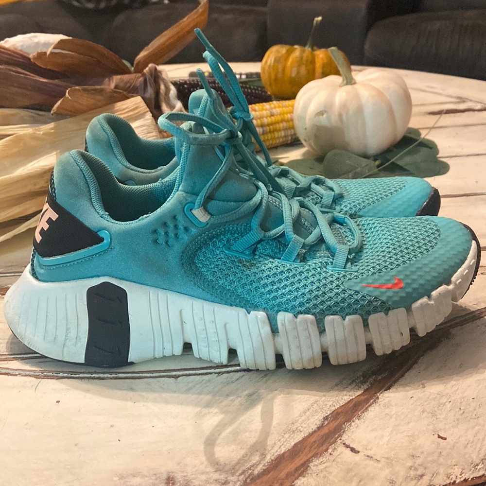 Nike free metcon 4